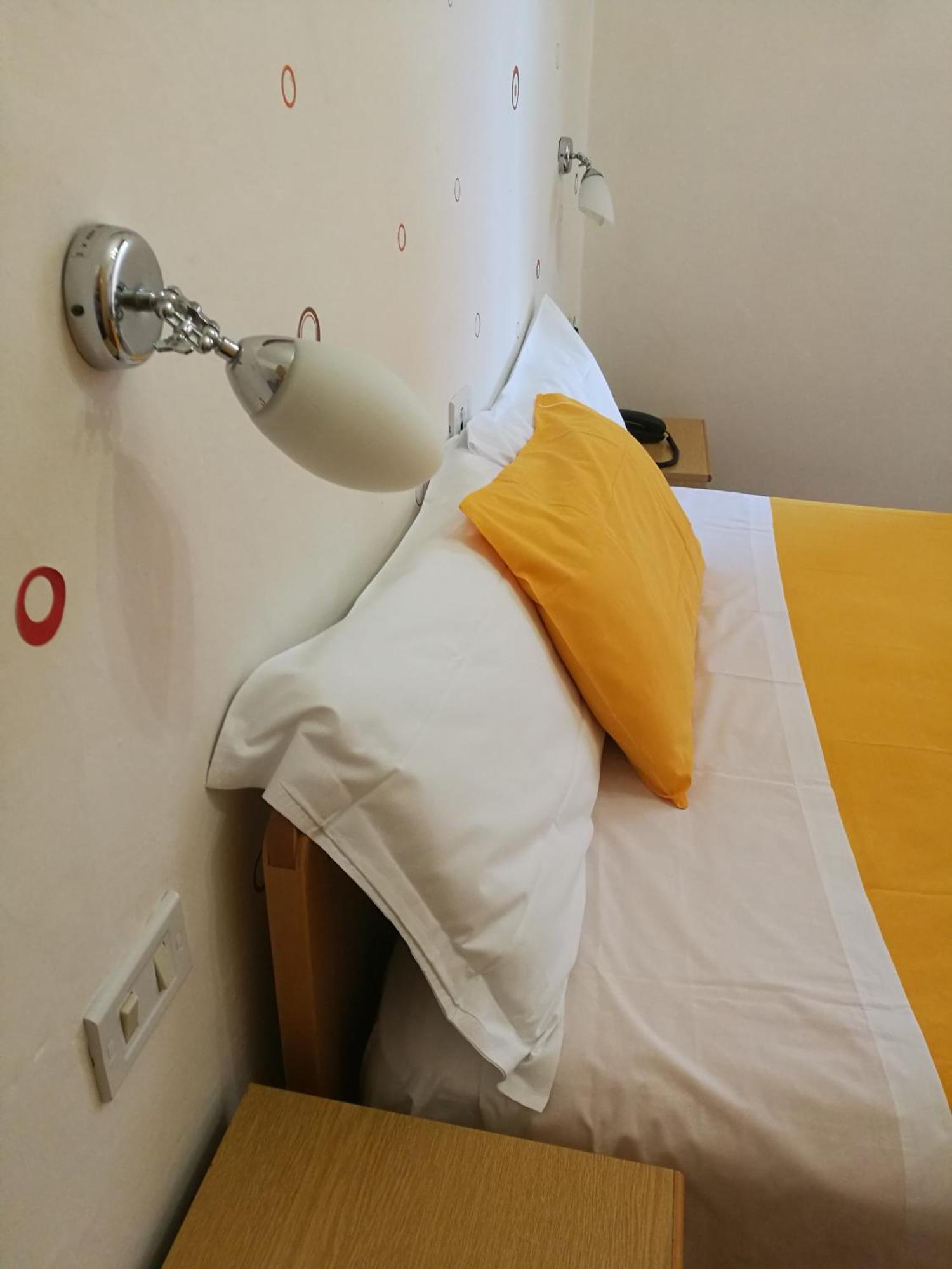 Stella Hotel Tole